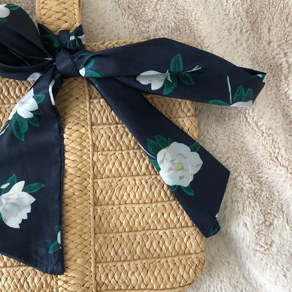 Draper James Every Day Straw Bag - Picture 2 of 6